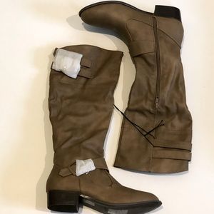 Taupe Boots Size 6